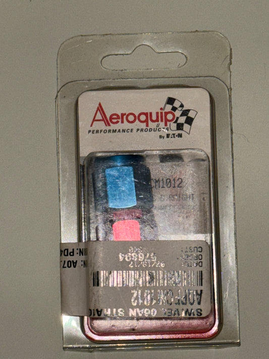 Aeroquip -6AN Straight Swivel Red/Blue