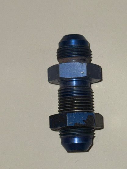 -8AN Flare to -8AN Bulkhead